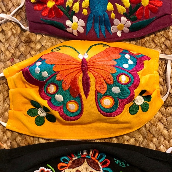 Mexican embroidered face mask - Picture 3 of 4